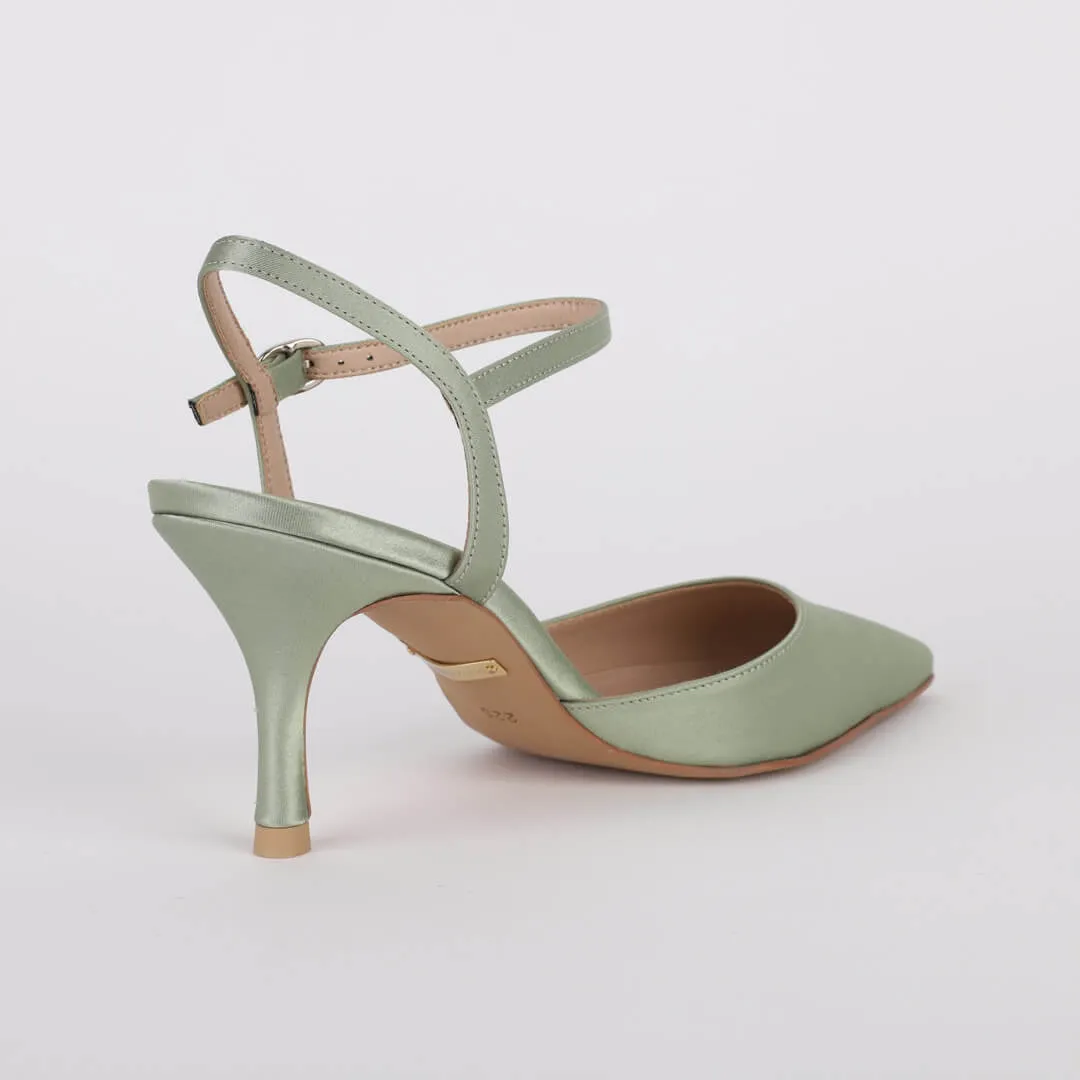 BEYOND - satin slingback