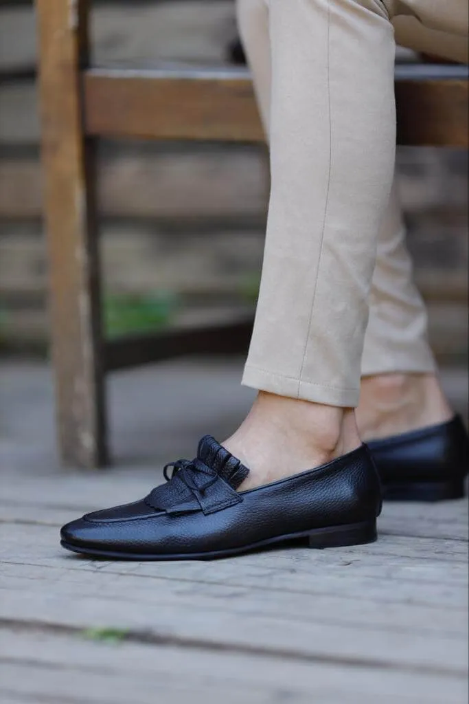 Black Detail Loafer