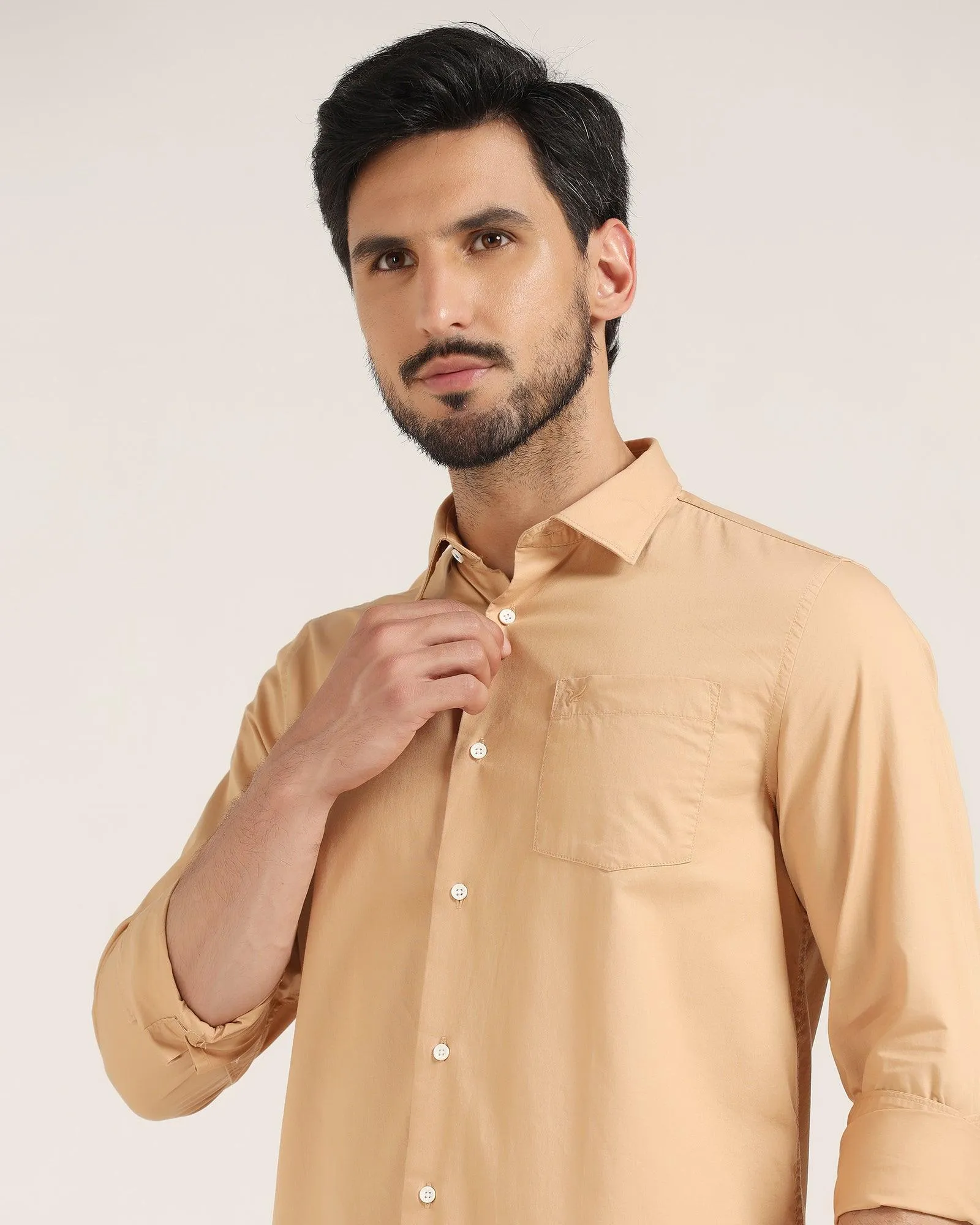 Casual Beige Solid Shirt - Vertus