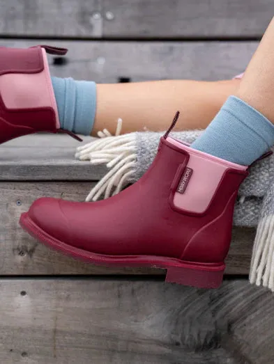 Merry People Bobbi Gumboot - Beetroot/Light Pink